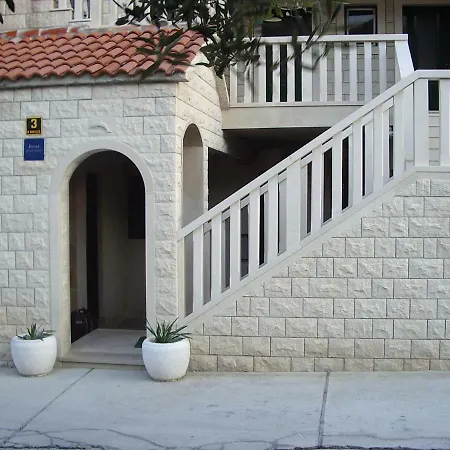 Apartmán Sani *