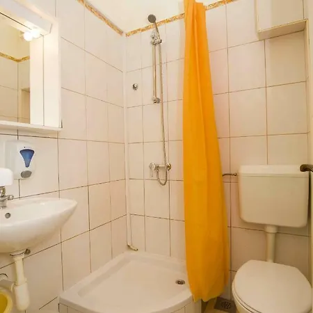 Apartment Sani Bol